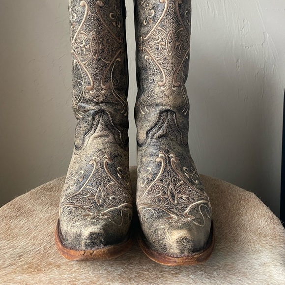 Circle G by Corral Women’s Chocolate Crackle with Bone Fancy Embroidery Snip Toe - Picture 3 of 15